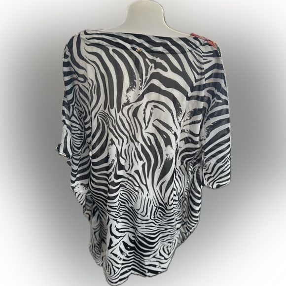 *Closet clear out* Pilyq cover-up - Picture 7 of 8